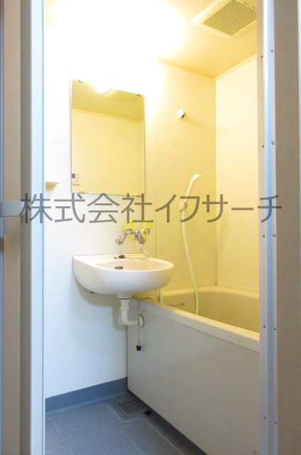 バス・シャワールーム　当社撮影