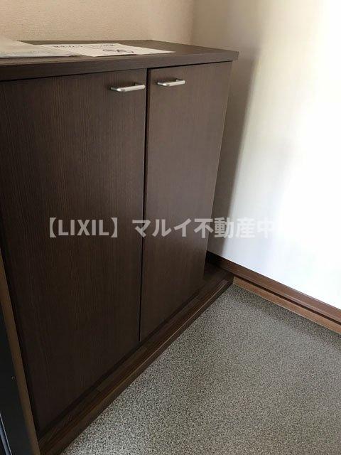 玄関　玄関　シューズボックスあり