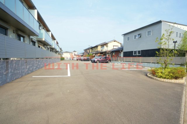 駐車場　駐車スペースもあります
