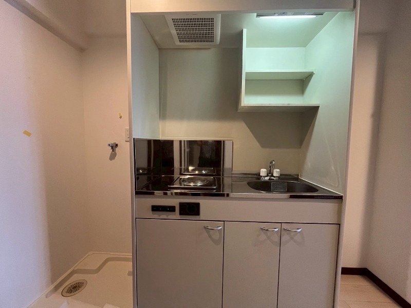 キッチン　※別部屋の参考写真となります。