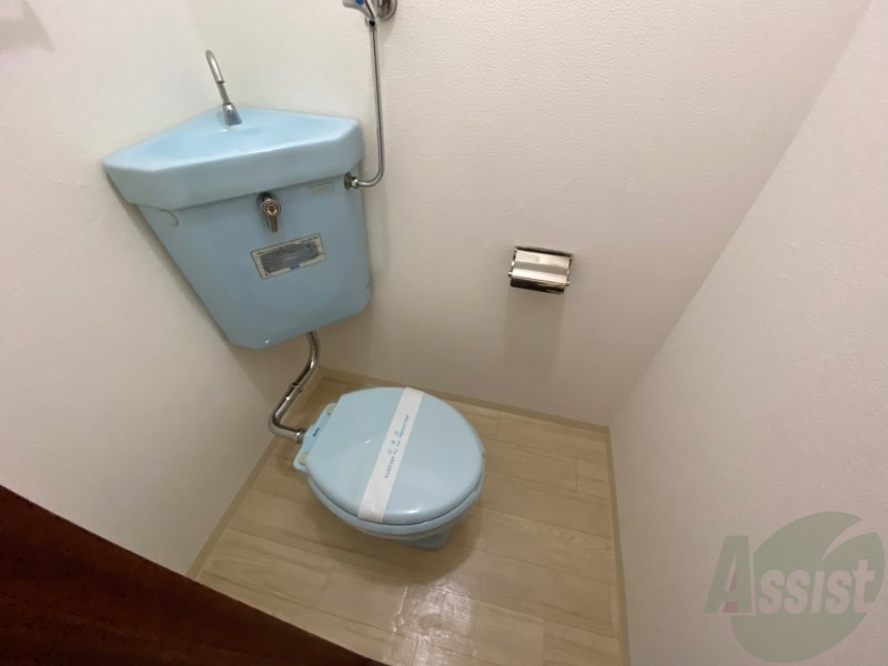 トイレ　こちらはトイレです。清潔感があり、安心して使用できます。