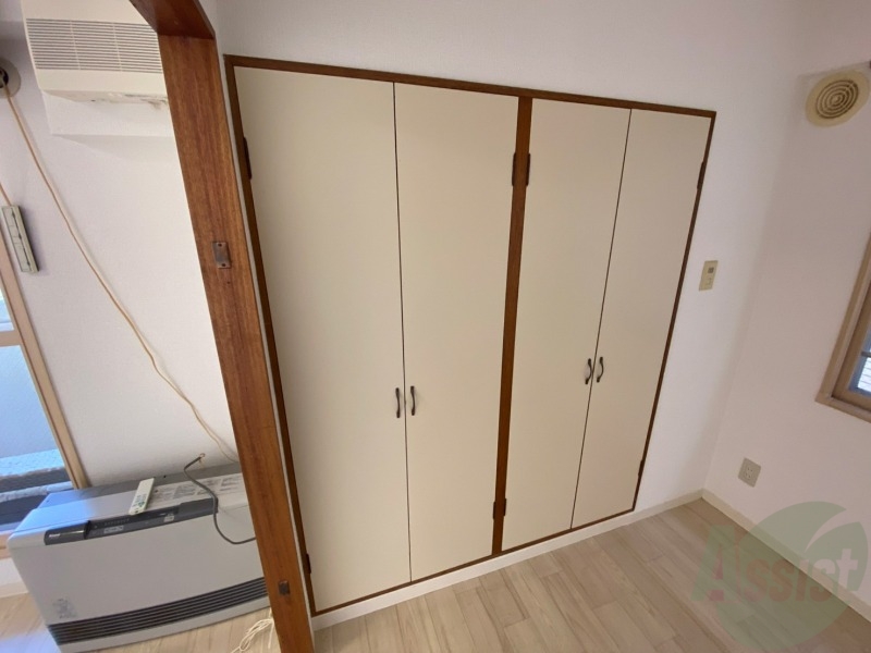 収納　洋室にあった収納。荷物がたくさんあっても大丈夫。