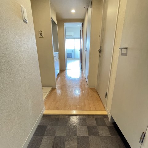 玄関　同仕様タイプです