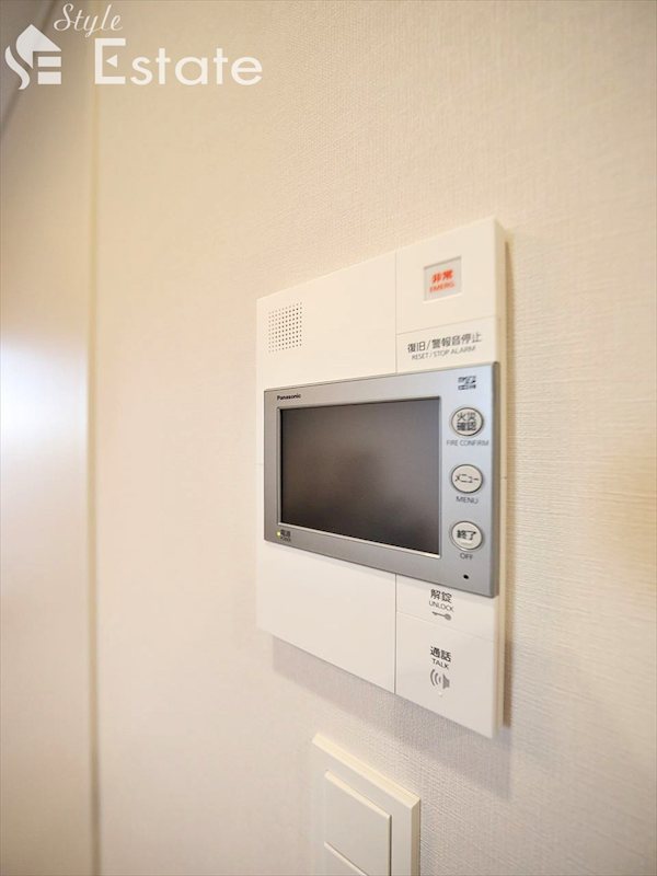 セキュリティ　モニター付きインターホン