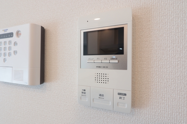 セキュリティ　TVモニター付きで来客対応も安心♪