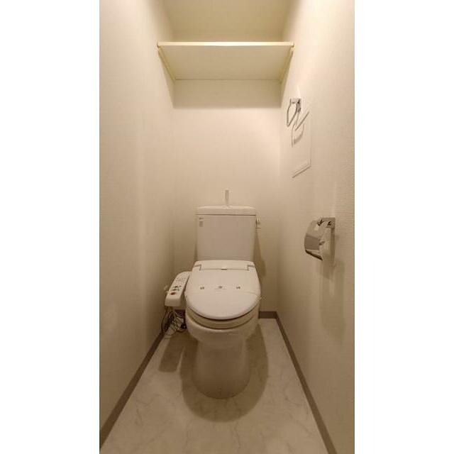 トイレ　※同仕様写真