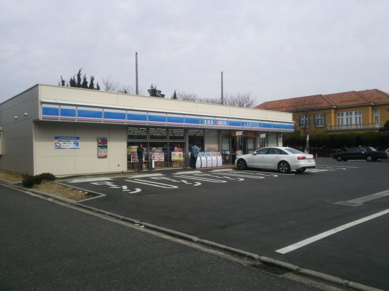 コンビニ　ローソン 戸塚原宿四丁目店（コンビニ）まで1295m