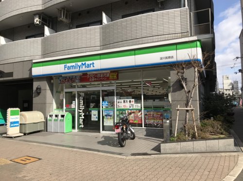コンビニ　ファミリーマート 淀川宮原店（コンビニ）まで300m
