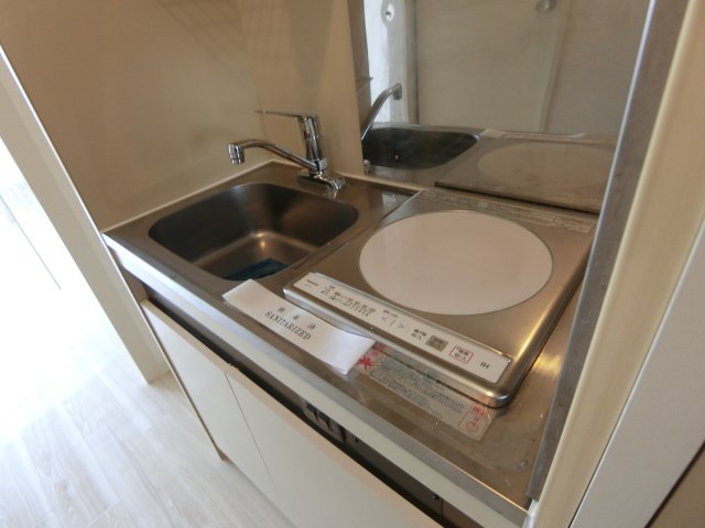キッチン　他のお部屋の参考写真となります。