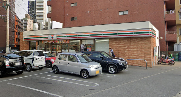 コンビニ　セブンイレブン 福岡平尾2丁目店（コンビニ）まで151m