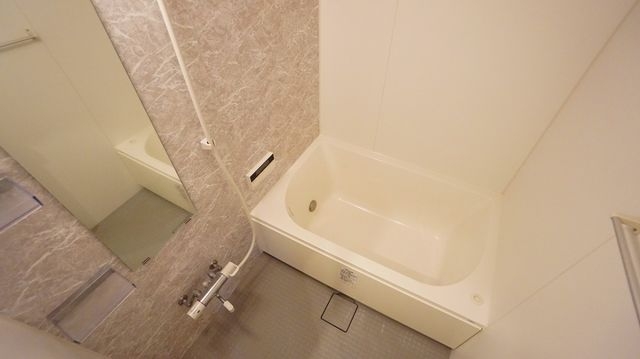 バス・シャワールーム　日々の疲れを癒すお風呂です♪