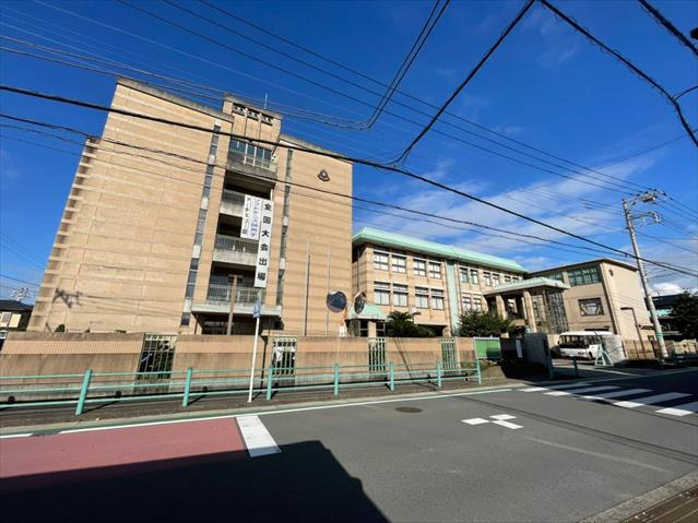高校・高専　知徳高等学校（高校・高専）まで262m