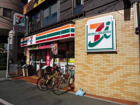 コンビニ　セブンイレブン 大阪玉出駅前店（コンビニ）まで234m