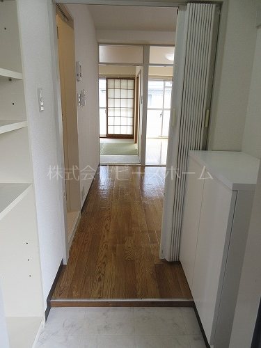 玄関　別号室参考写真