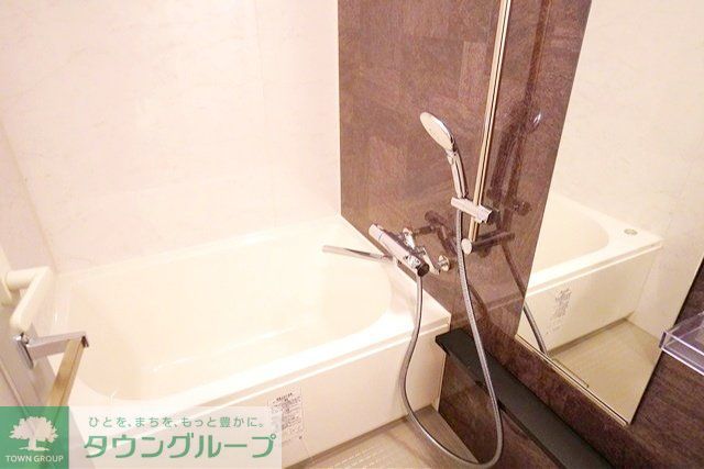 バス・シャワールーム　※写真は同タイプ住戸です。