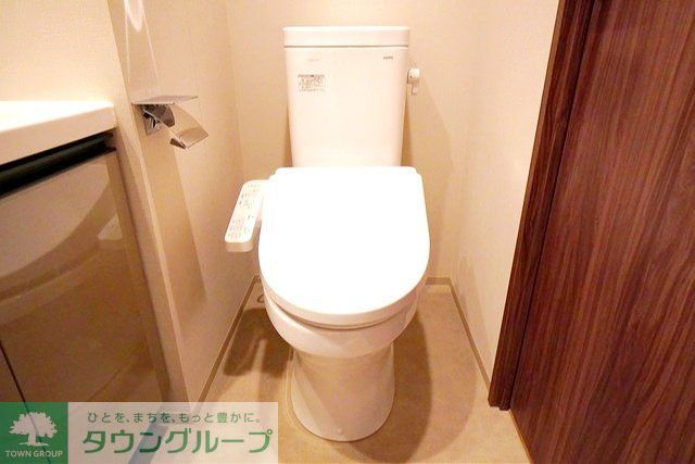 トイレ　※写真は同タイプ住戸です。