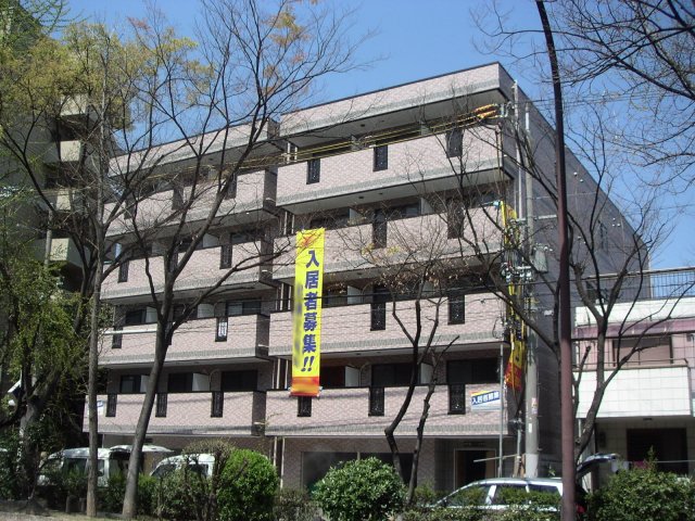 大町PCハイツの外観写真