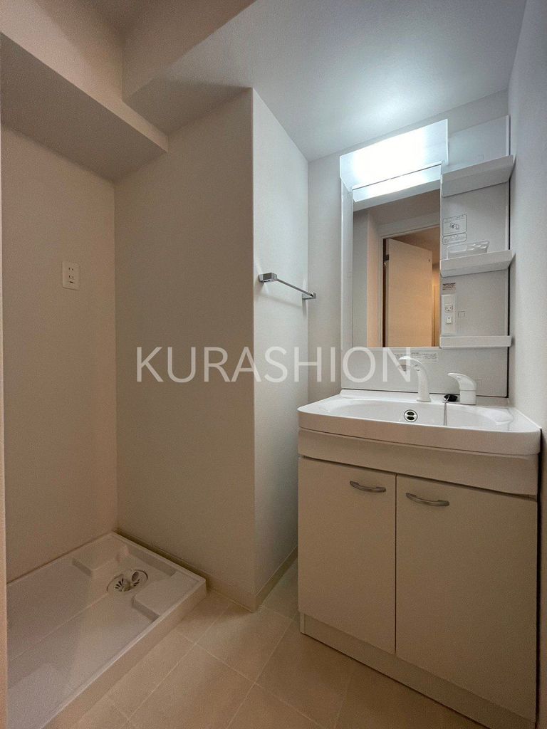 洗面設備　写真は別部屋のものになります。