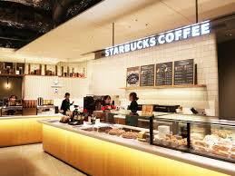 飲食店　スターバックスコーヒー麻布台ヒルズ店（飲食店）まで403m