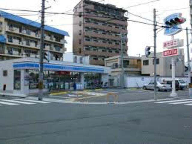 コンビニ　ローソン東大阪荒本駅前店（コンビニ）まで779m