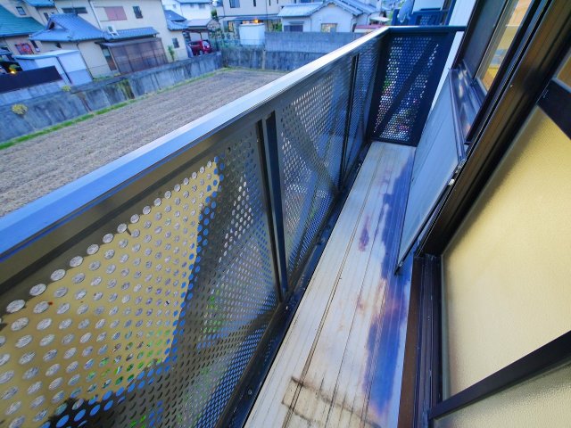 バルコニー　バルコニーがあります
