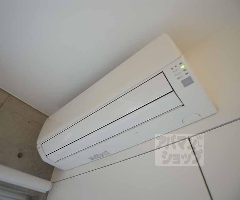 その他設備　エアコン装備