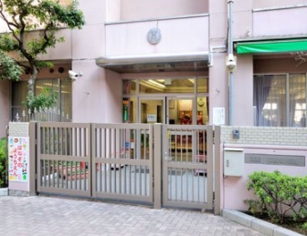 幼稚園・保育園　新宿区立花園幼稚園（幼稚園・保育園）まで147m