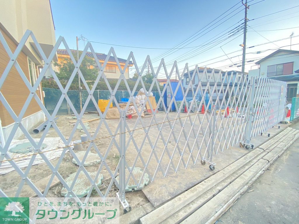 駐車場　庭