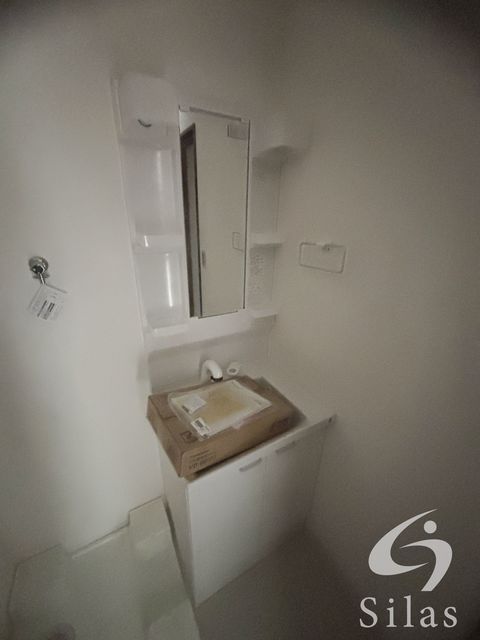 洗面設備　同仕様