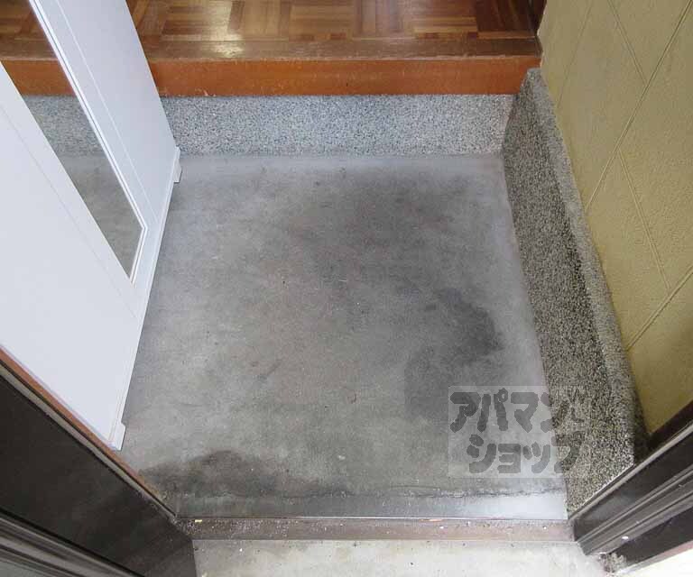 玄関　広々玄関です