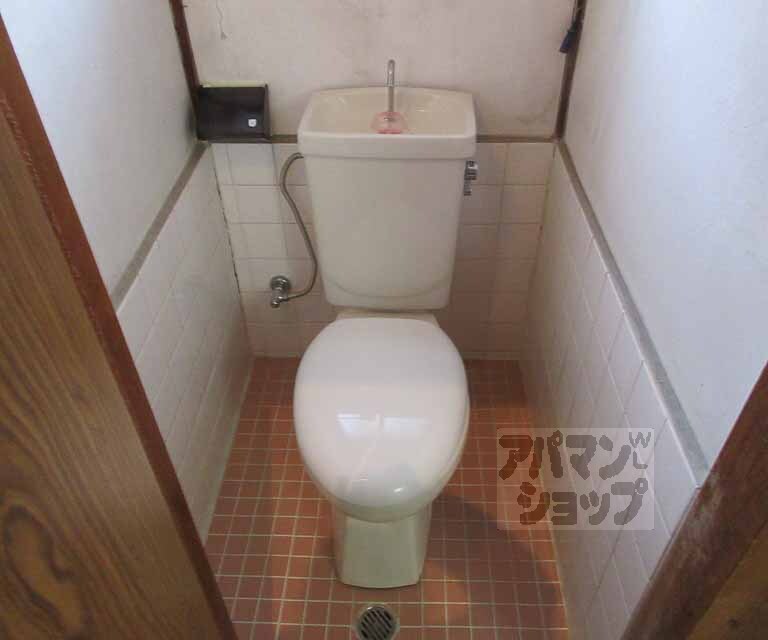 トイレ　清潔感のあるトイレです