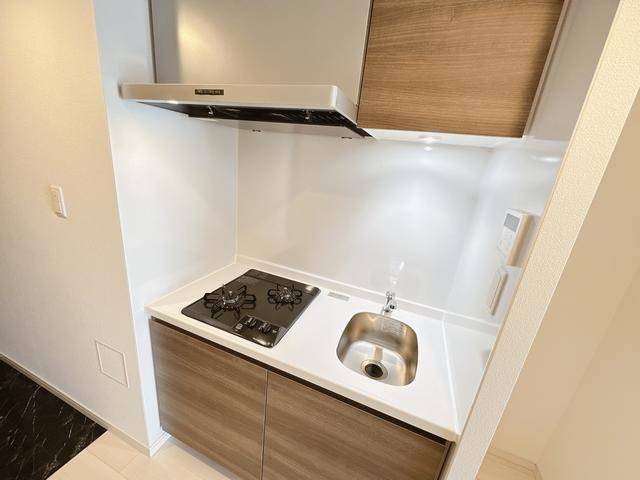 キッチン　＊同タイプの部屋の写真です