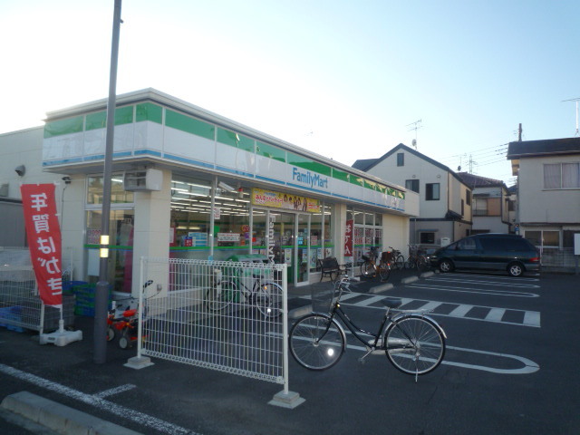 コンビニ　ファミリーマート松戸栄町店（コンビニ）まで260m