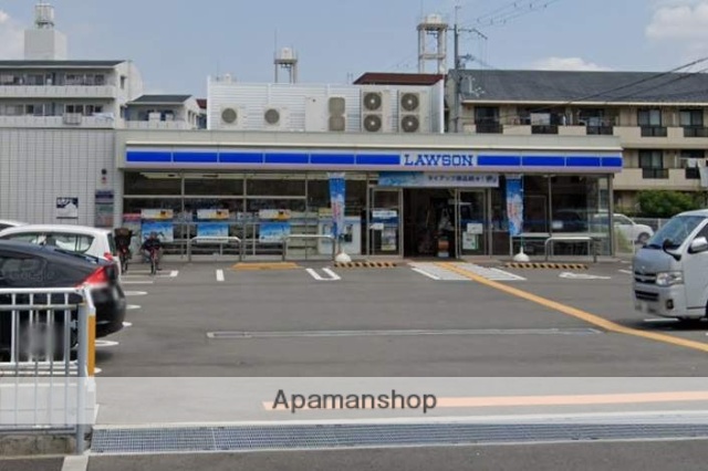 コンビニ　ローソン（コンビニ）まで487m