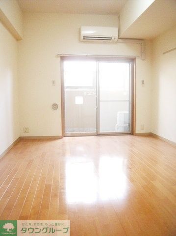居室・リビング　お問合せはタウンハウジングまで！※現地待合わせ相談可能