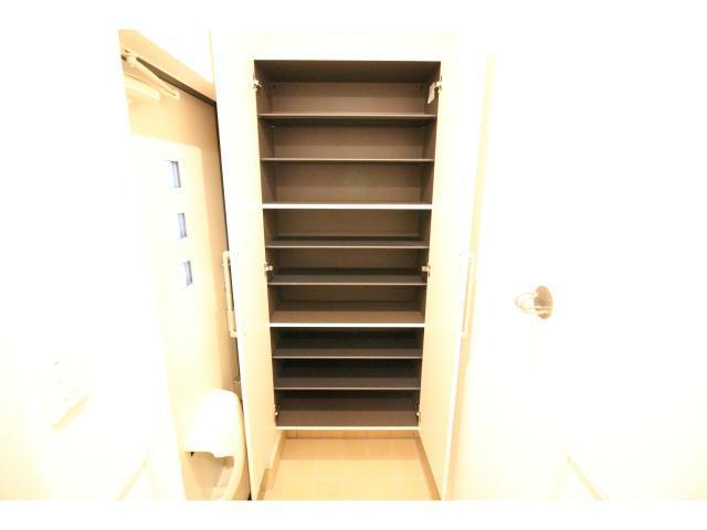 玄関　同型タイプ