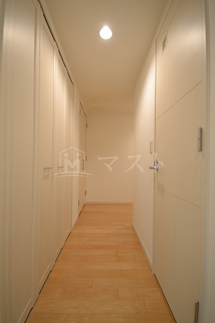 玄関　他号室参考写真