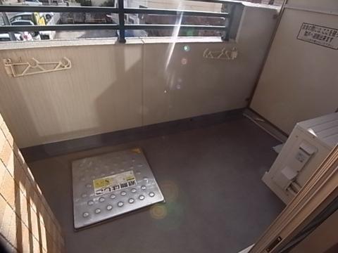 バルコニー　ベランダ