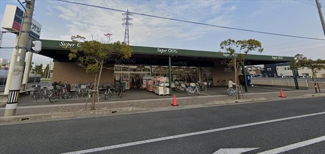 スーパー　スーパー王子伊丹店（スーパー）まで81m