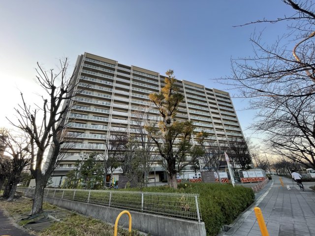 建物外観　ours　外観