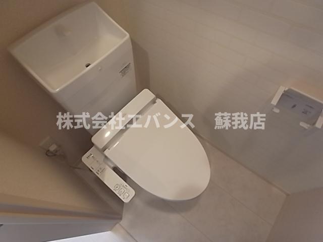 トイレ　トイレもきれいです