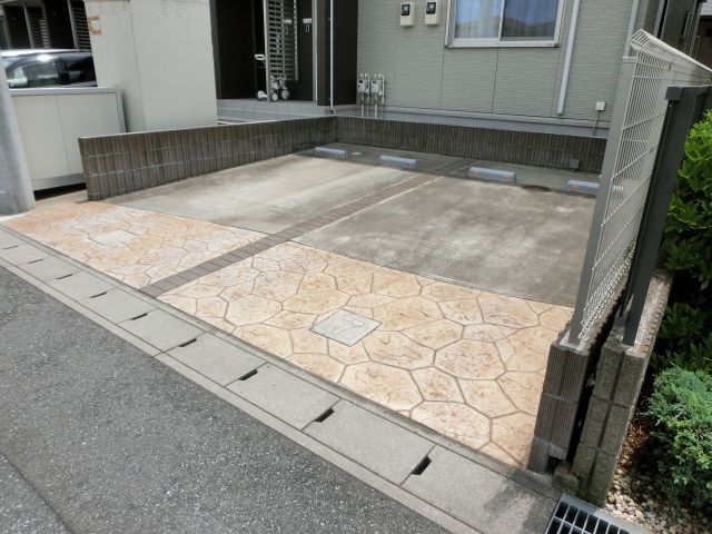 駐車場　敷地内の駐車場です。