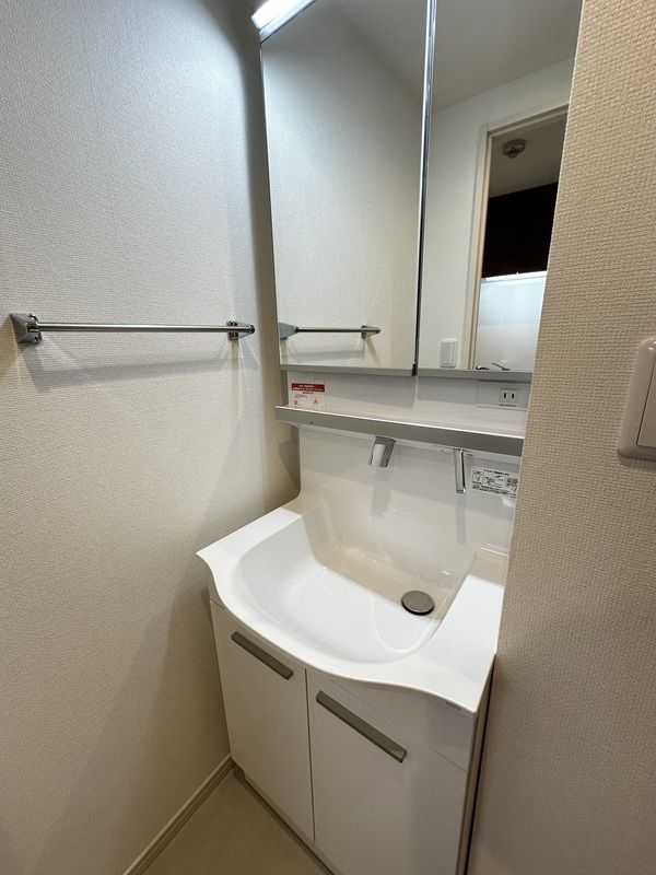 洗面設備　※参考写真