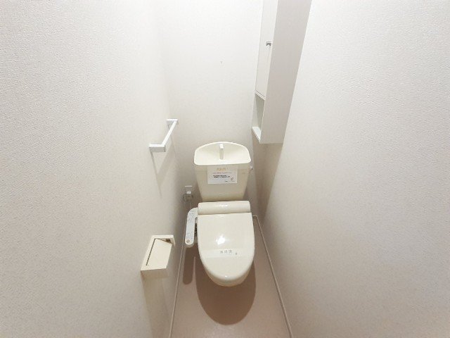 トイレ　コンパクトで使いやすいトイレです