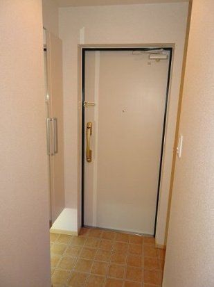 玄関　物件画像