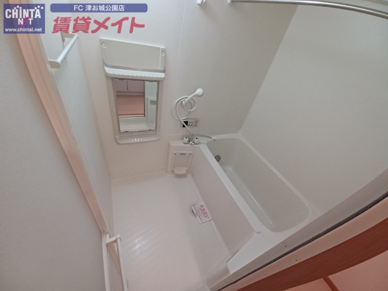 バス・シャワールーム　別部屋参考写真です