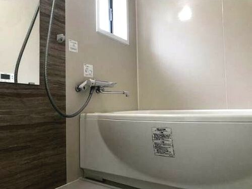 玄関　エアコン完備