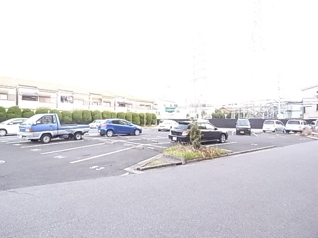 駐車場　駐車場完備です