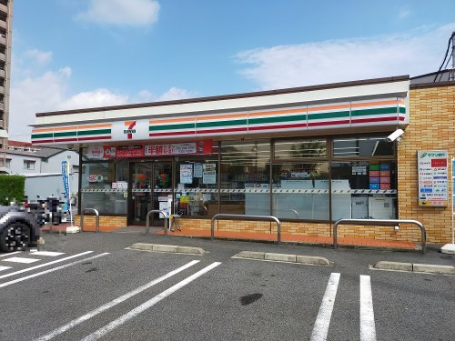 コンビニ　セブンイレブン 江南駅北店（コンビニ）まで508m