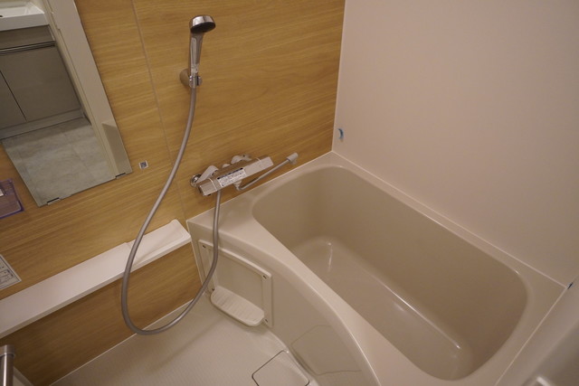 バス・シャワールーム　※写真は同タイプ住戸です。